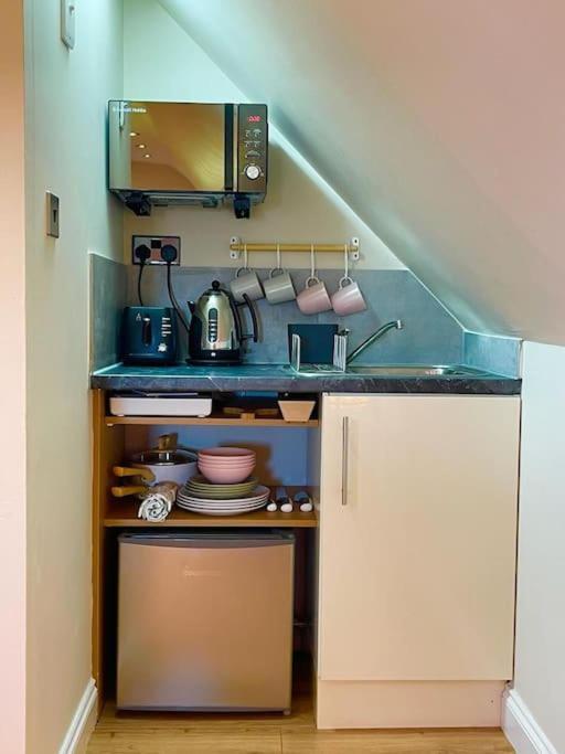 The Little Gable Apartment Wavendon Bagian luar foto